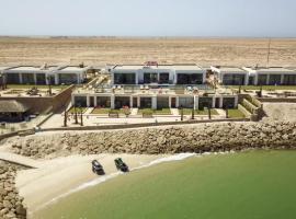 Bavaro Beach Dakhla，位于达赫拉达赫拉机场 - VIL附近的酒店