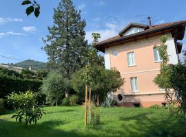 CASABELLA-LAGO MAGGIORE，位于莱萨的住宿加早餐旅馆