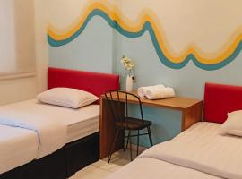 Capital Hotel，位于Kebun Nanas的酒店
