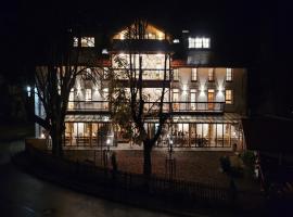 Gasthof & Hotel Bichler，位于Emmering的酒店