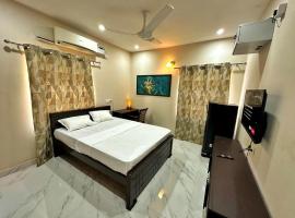 Sri Apt Homestay Cozy Studio 2 Guests，位于蓬蒂切里的公寓