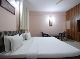 Shreenath JI inn，位于乌代浦达博克机场 - UDR附近的酒店