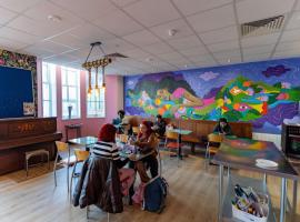 Hostelle - women only hostel London，位于伦敦的酒店