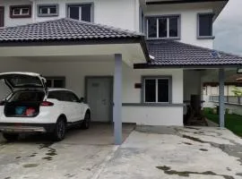 XHQ Home Stay - PD Mahkota （30 Pax）