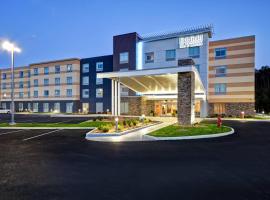 Fairfield Inn & Suites by Marriott Plymouth，位于普里茅斯的酒店