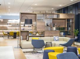 Courtyard by Marriott Edinburgh West，位于爱丁堡爱丁堡机场 - EDI附近的酒店