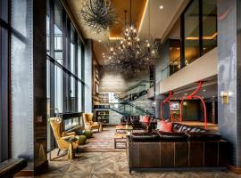 The Josie Hotel, Autograph Collection，位于罗斯兰的酒店