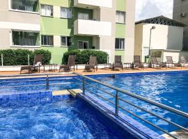Apt 300 m da praia próximo ao Beto Carrero，位于皮萨拉斯的酒店