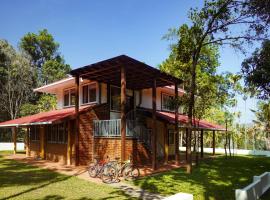 VanaJyotsna Forest Home，位于玛莱尤尔艾拉维库拉姆国家公园附近的酒店