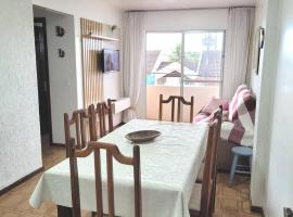 Apartamento Brejatuba Beira Mar，位于瓜拉图巴的酒店