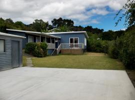 Nigel's Crib - Coopers Beach Holiday Home，位于库珀海滩的海滩短租房