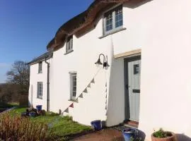 Cobb Cottage - HiddenDevon