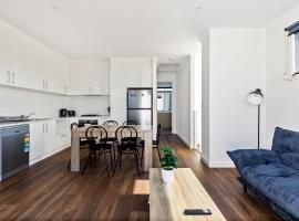 Swainson on College，位于Port Adelaide的酒店