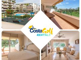 Apartamento con espectaculares vistas al Golf en Marbella - Xallas 2 3，位于马贝拉瓜达尔米纳高尔夫俱乐部附近的酒店