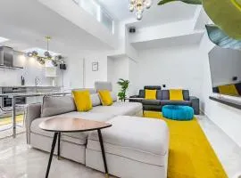 Urban style 3-bedroom apartment