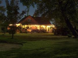 Siedlisko Urszulanka Dom，位于Policzna的酒店