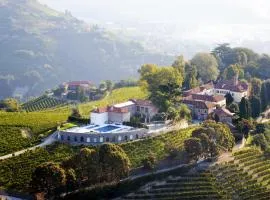 圣毛里齐奥雷莱斯酒店