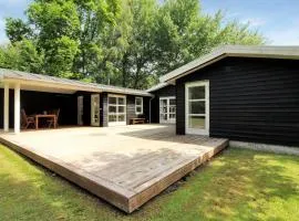 Holiday Home Jouni - 500m from the sea by Interhome