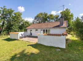 Holiday Home Enrathi - 600m from the sea in Lolland- Falster and Mon by Interhome，位于盖瑟的酒店