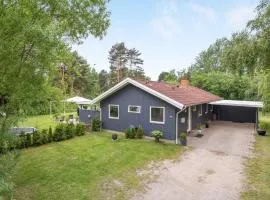 Holiday Home Sverker - 300m from the sea by Interhome
