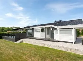 Holiday Home Aasta - 250m from the sea in SE Jutland by Interhome