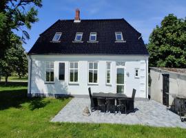 Holiday Home Juuso - 20km from the sea in Western Jutland by Interhome，位于Bredebro的酒店