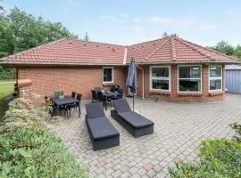 Holiday Home Wyatt - 30km from the sea in Western Jutland by Interhome