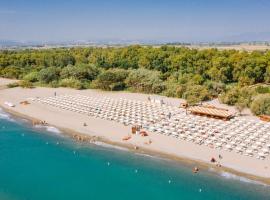Valtur Otium Resort，位于维拉皮亚纳的酒店