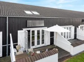 Apartment Gunilla - 100m to the inlet in NW Jutland by Interhome