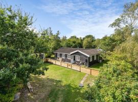 Holiday Home Jaana - 780m to the inlet by Interhome，位于斯托沃勒的酒店