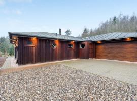 Holiday Home Toska by Interhome，位于锡尔克堡的酒店