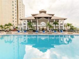 Exclusive 3 BDR, Gym & Pool, SeaView, Luxury Tower，位于圣多明各巴瓦罗快速公交附近的酒店
