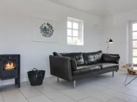 Holiday Home Amlothi - 1-3km from the sea in NW Jutland by Interhome