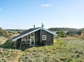 Holiday Home Bothilda - 660m from the sea in NW Jutland by Interhome，位于宾德斯莱弗的酒店