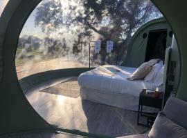 El Toril Glamping Experience，位于Parrillas的别墅