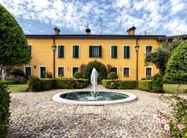 Hotel Airone，位于Piadena的酒店