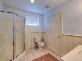 83 Sagamore Road Sagamore Beach - - Cape Cod，位于伯恩的度假屋