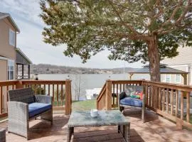 Cozy Camdenton Cottage with Deck and Boat Dock Access!