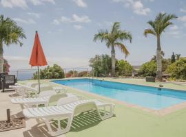 Lightbooking Luymar con piscina Villa de Mazo，位于马佐的酒店