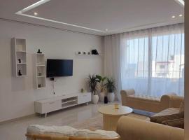 Appartement Residence Essayedi Sousse，位于甘达坞伊港的海滩短租房