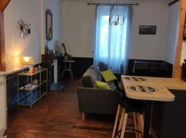 Logement entier 50 m² proche centre ville，位于莫尔莱的低价酒店