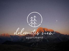 dolomites view apartment，位于拉松迪索帕拉的公寓