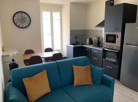 Appartement rénové vue mer - citadelle de Bastia，位于巴斯蒂亚的酒店