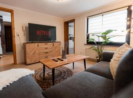 Charmantes Fachwerkhaus in Ediger-Eller - Nähe Calmont Kletterstieg mit 2 Schlafzimmer, Netflix，位于埃迪格尔-埃莱尔的别墅