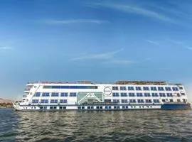 Five-star Nile cruise from Luxor to Aswan every Monday, Thursday and Saturday