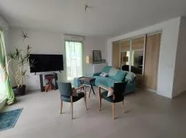Rueil-Malmaison appartement spacieux et calme