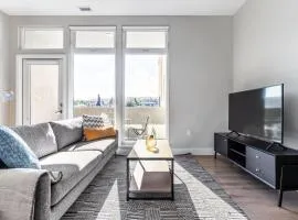 San Carlos 2BR w Gym Pool nr Train Shops SFO-440