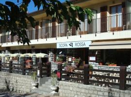 Scopa Rossa，位于埃维萨佛吉欧山口附近的酒店