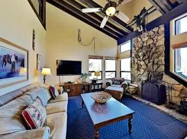 Upgraded 4 Bedrooms at 1849 Condos - Slopeside To Skiing & Mountain Biking