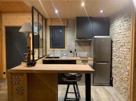 Appartement de montagne cosy，位于Angoustrine的酒店